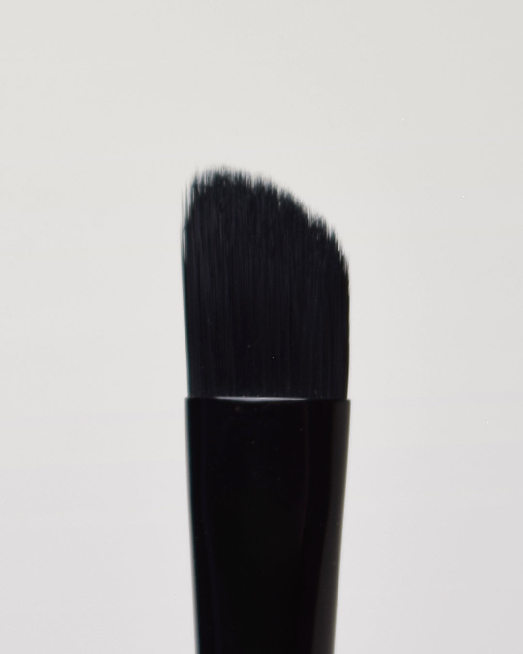 EYE BRUSH E1