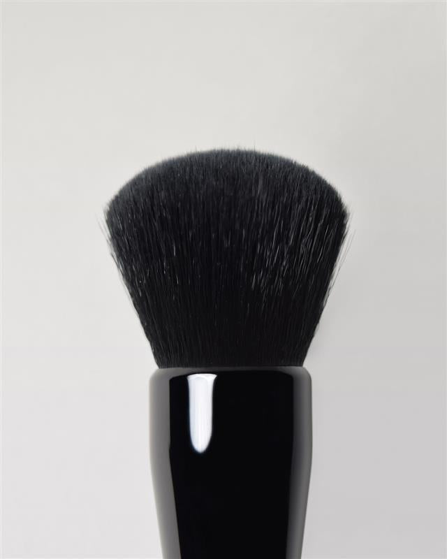 FOUNDATION BRUSH FN2