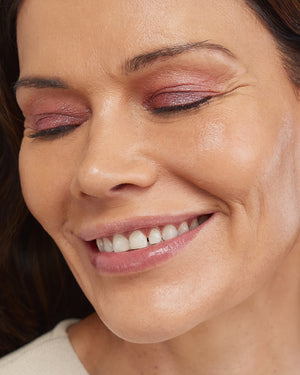 LOOSE EYE DUST MILLION DOLLAR MERMAID ecomface2_cropped