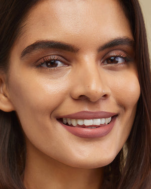 SOUL-MATTE LONGWEAR LIPSTICK 102 APPEALING ecomface2_cropped