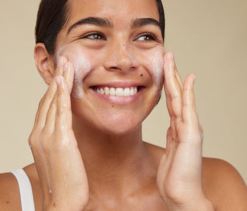 Makeup Artist Secrets: The Tricks Behind Effortless Beauty