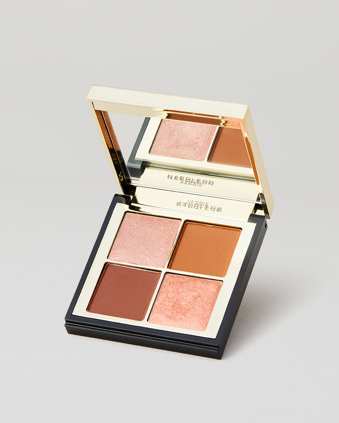 COLOUR RITUAL EYESHADOW QUAD DESERT RAVE open