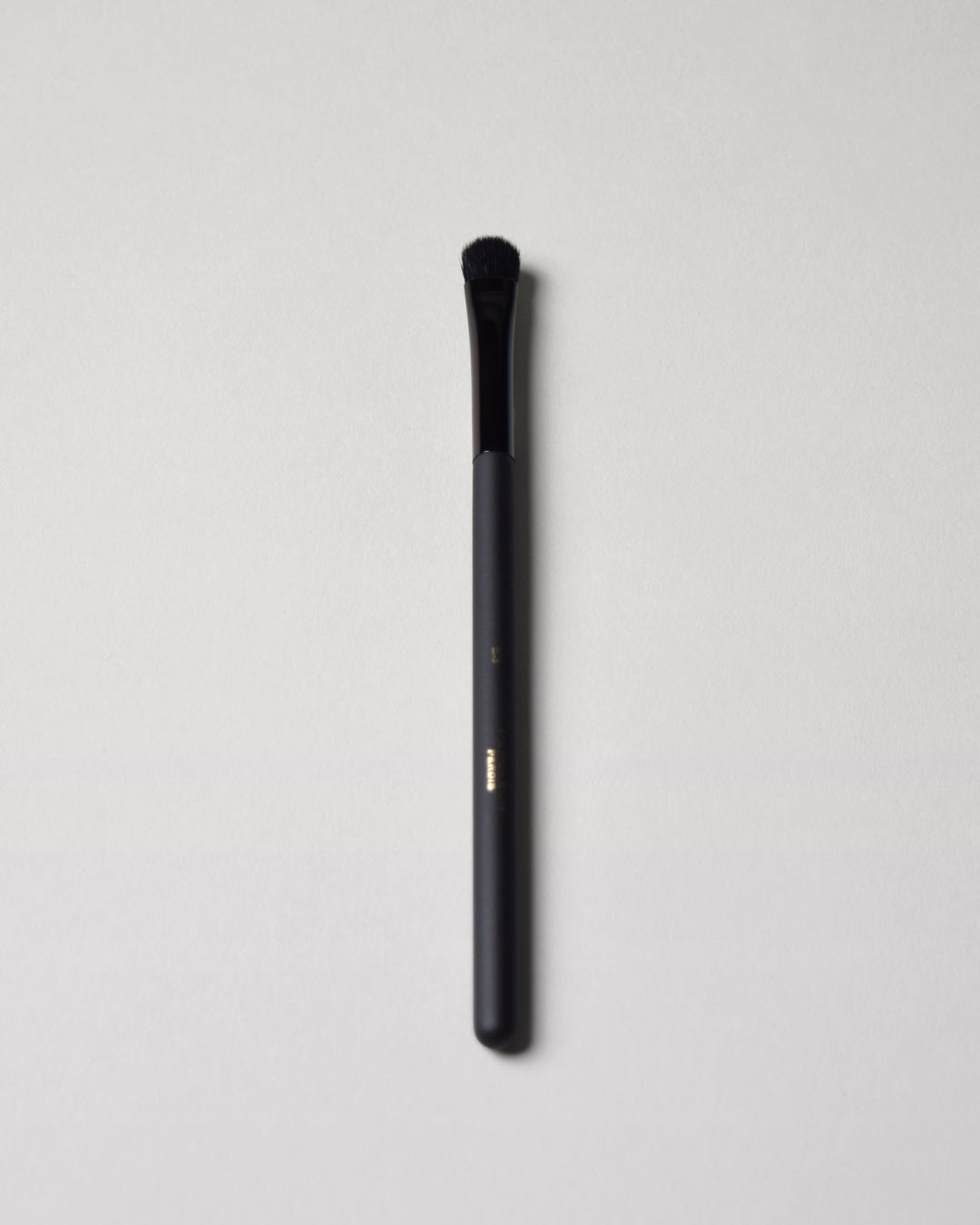 EYE BRUSH E3