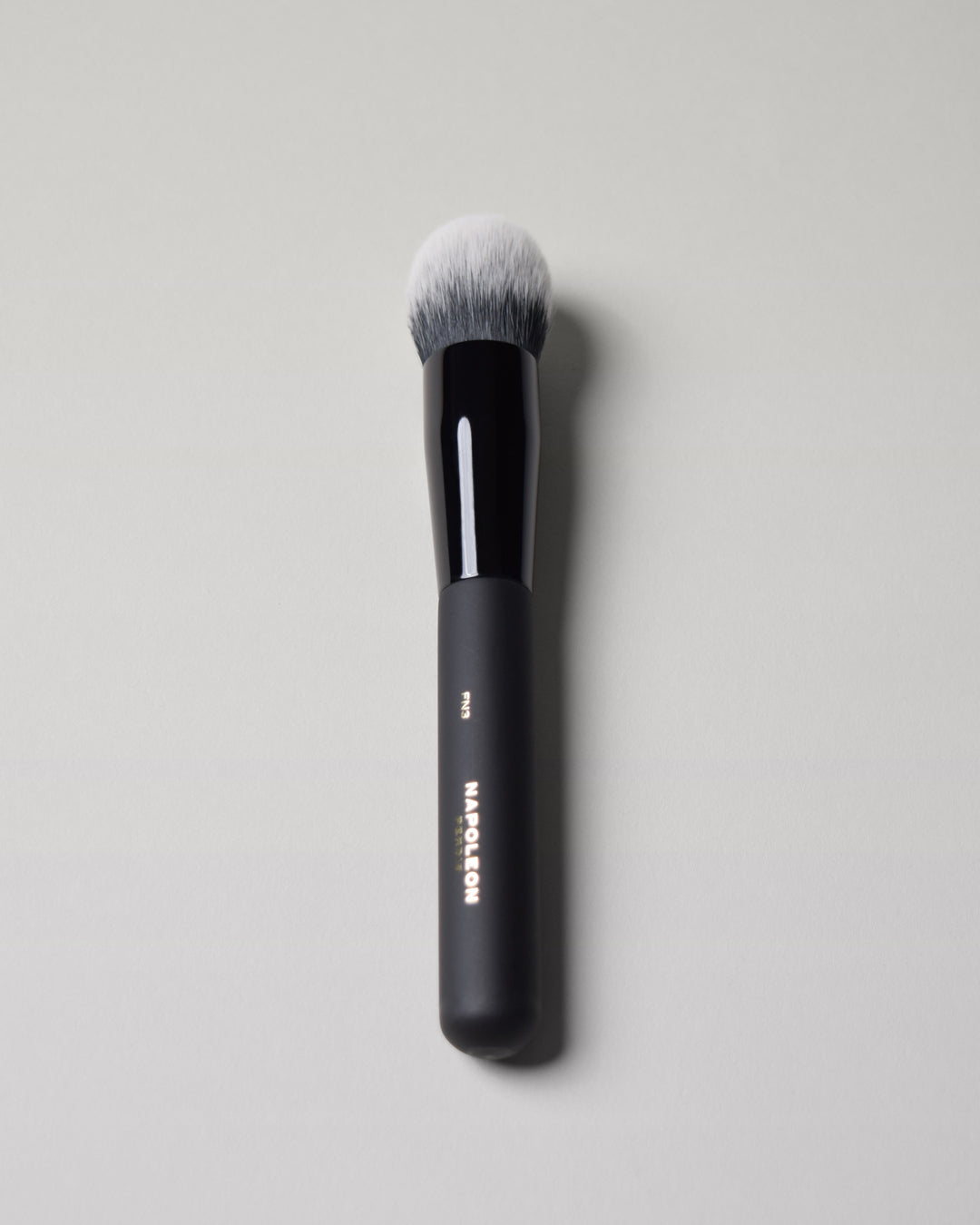 FOUNDATION BRUSH FN3