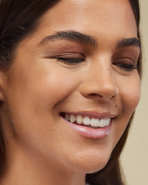 LUXE LIDS EYE STIX BROWN TOWN ecomface2_cropped