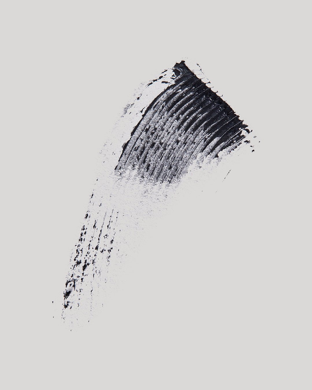 NEXT DIMENSION LASH-BOOSTING MASCARA  swatch