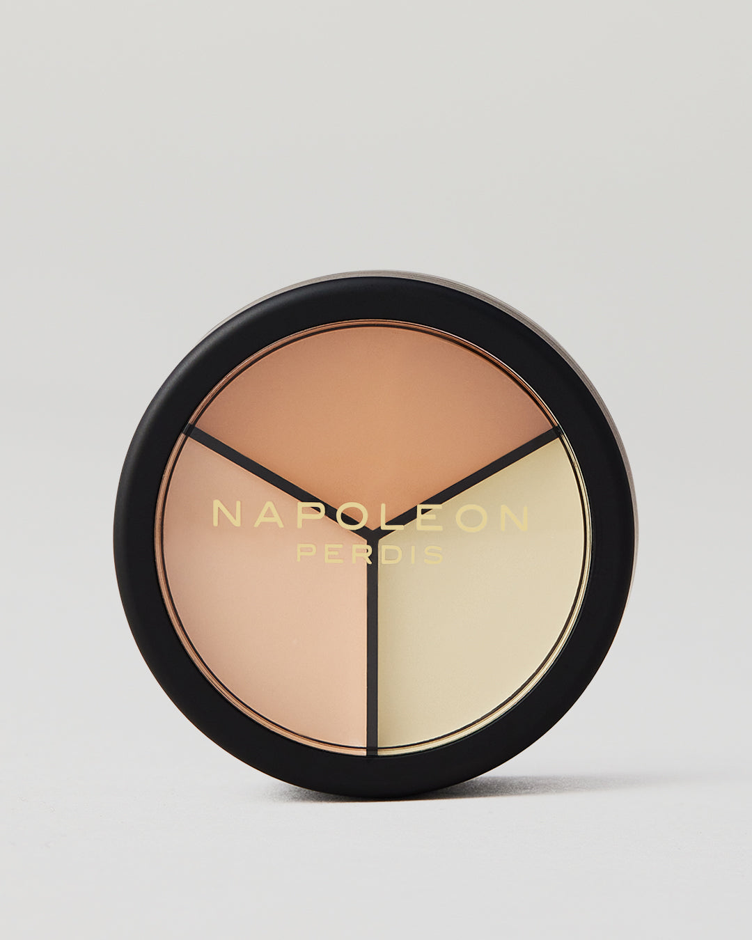 PRO PALETTE CONCEALER +  closed