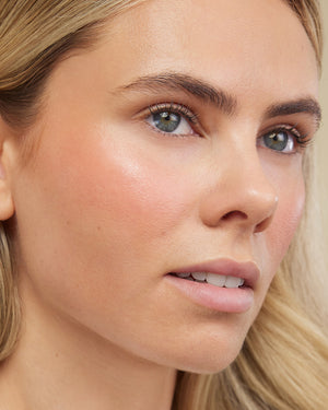 THE ULTIMATE CONTOUR PALETTE MEDIUM ecomface2_cropped